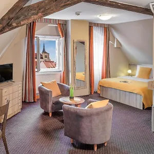 *** Hotel Palác U Kočků By Residences, Palace At The Cats República Checa
