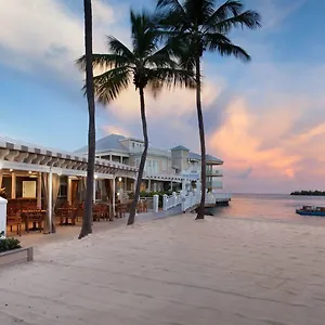 Resort Pier House &